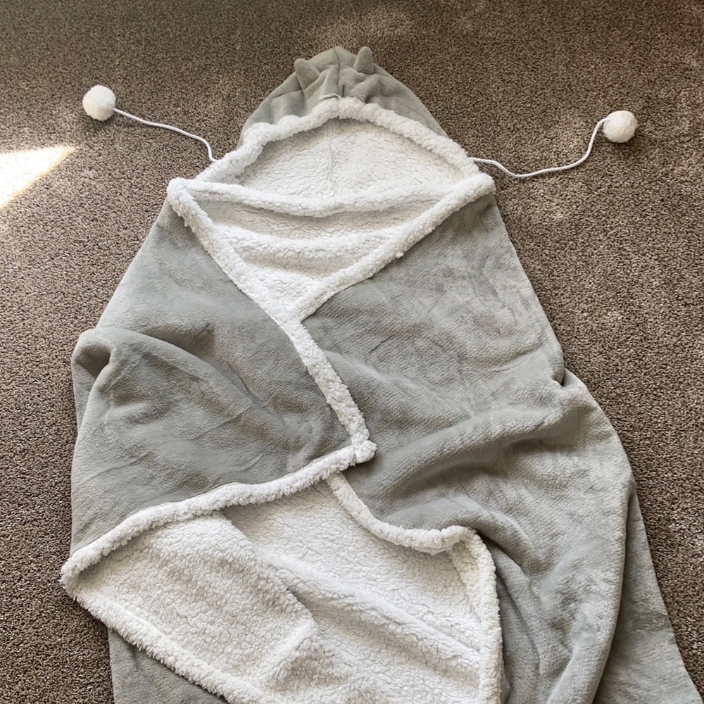 Cat hoodie blanket